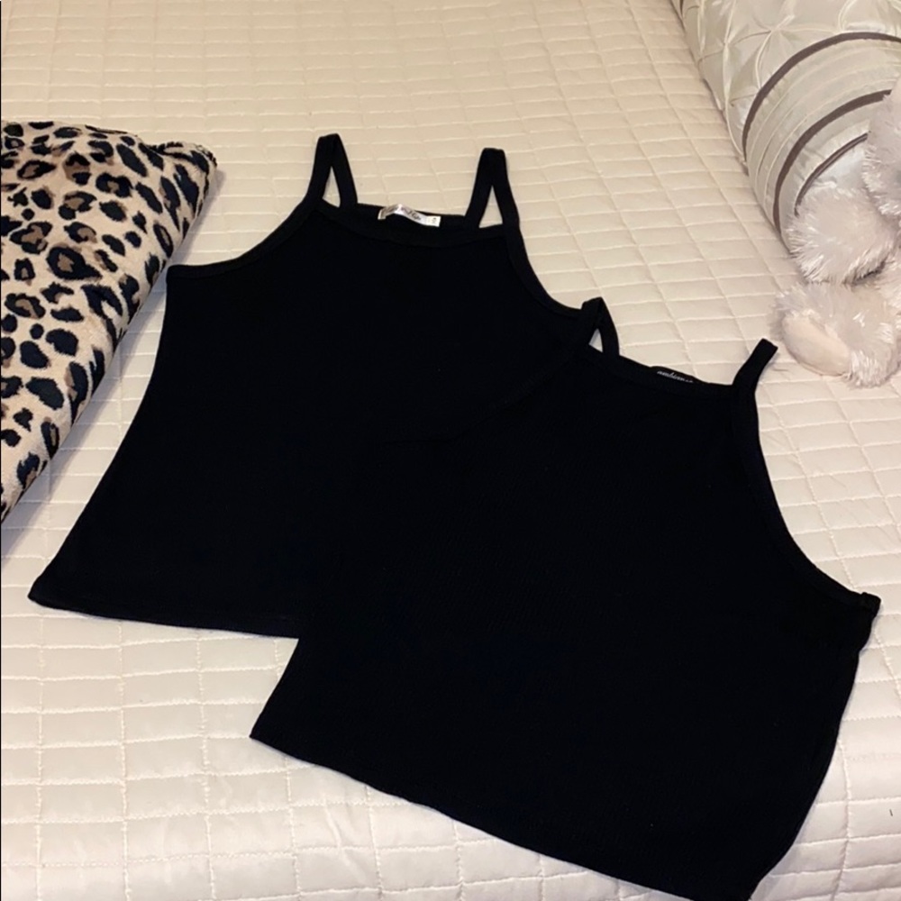 2/$15 Black Cropped Ribbed Tops